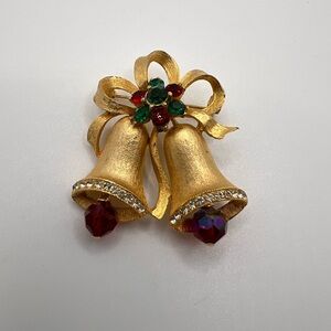 Weiss Christmas Brooch vintage gold tone Bow rhinestone flower dangle Bells